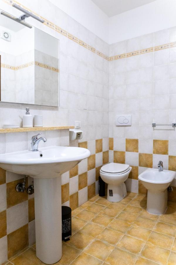 Modern House With Courtyard And Parking - Assisi Holiday home *